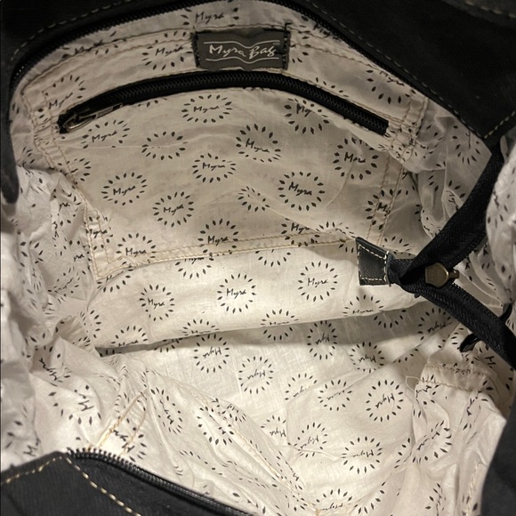 Myra large Cannon Ridge crossbody bag - Picture 4 of 8